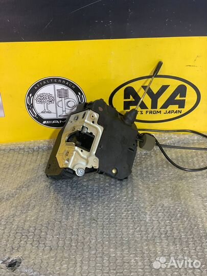 Замок двери передний левый Mercedes w211 w219