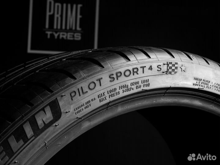 Michelin Pilot Sport 4 S 285/30 R20 и 295/25 R21