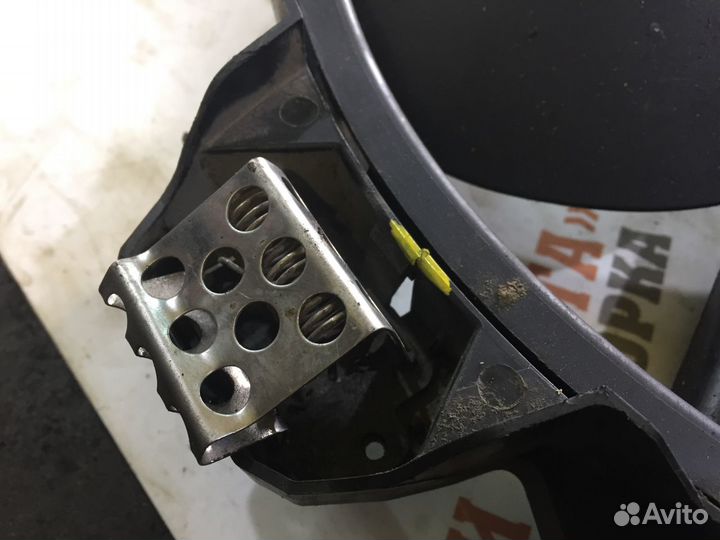 Пежо Партнер Вентилятор охлаждения двигателя