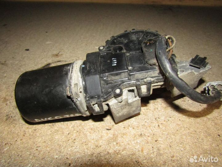 Моторчик стеклоочистителя передний Aveo (T250) 200