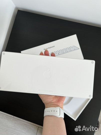 Клавиатура Apple magic keyboard