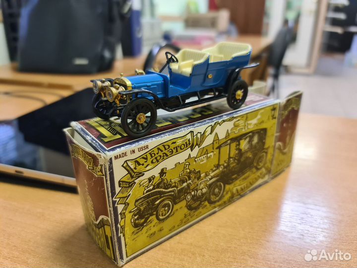 Модель СССР 1:43. Руссо Балт А36 