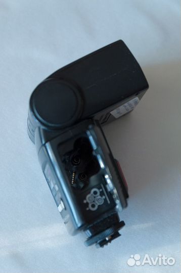 Вспышка Nissin di622 mark2