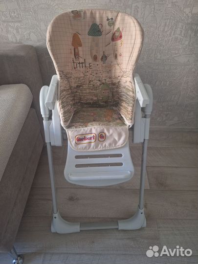 Стул для кормления