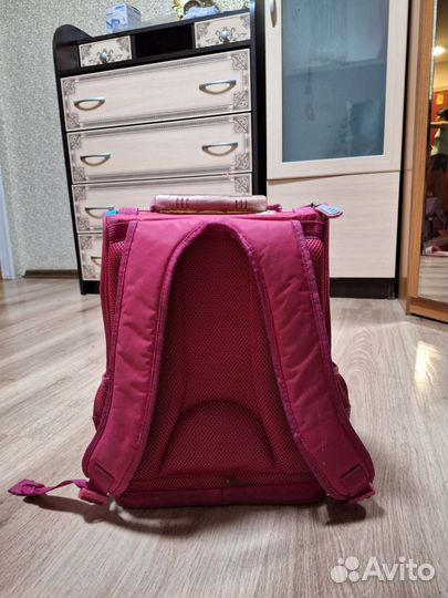 Школьный рюкзак