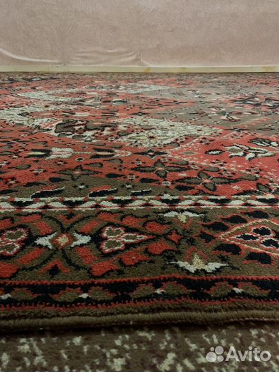 Ковер персидский