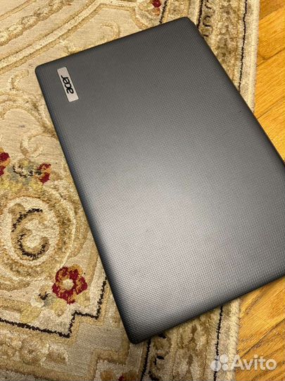 Acer 5700 series core I3 2.1gjz x 4/4