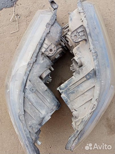 Продаю фары