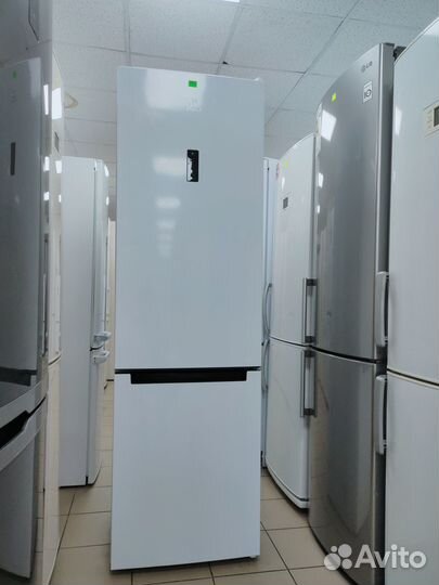 Холодильник indesit NO frost 2 метра