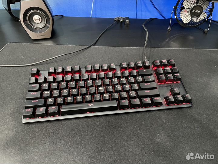 Игровая клавиатура hyperx alloy origins core