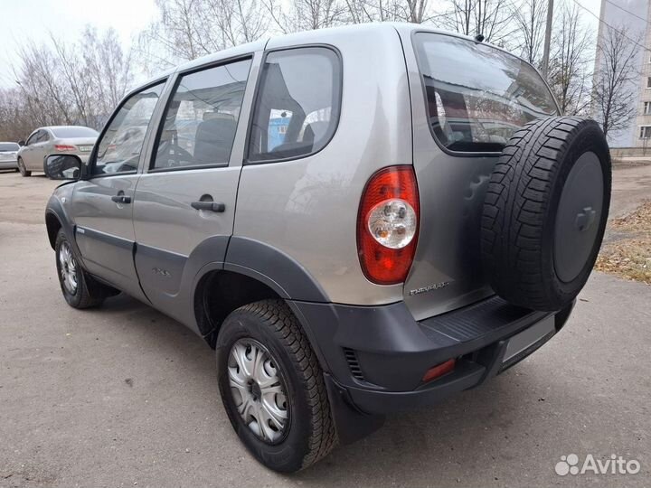 Chevrolet Niva 1.7 МТ, 2011, 131 000 км