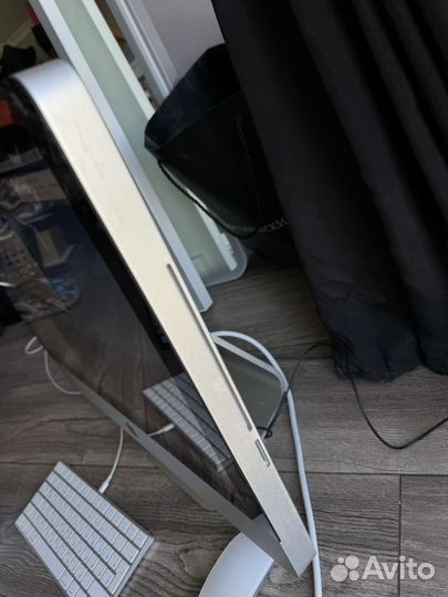 iMac iMac (21 5-inch, Late 2009)