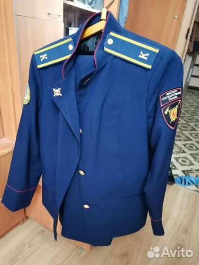 Кадетская форма женская