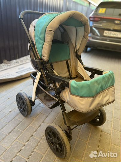 Коляска 2 в 1 (на запчасти - колеса, чехлы)