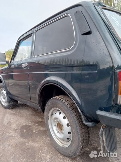LADA 4x4 (Нива) 1.7 МТ, 2000, 270 000 км