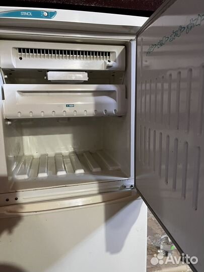 Холодильник бу stinol