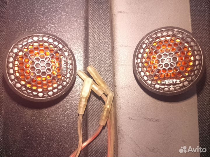 Автоколонки Hertz DV 130. 13 см с пищалками