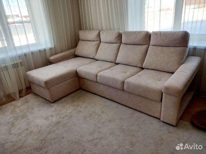 Большой угловой диван бу