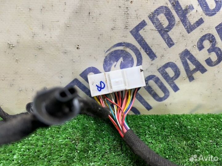 Проводка двери передняя левая Chery Very (A13)