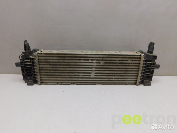 Б/У Б/У Интеркулер б/у 17518582879 BMW