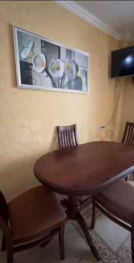 2-к. квартира, 85 м², 2/6 эт.