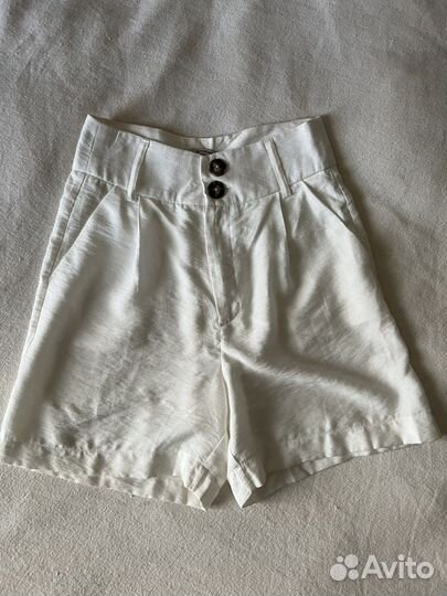 Шорты Stradivarius