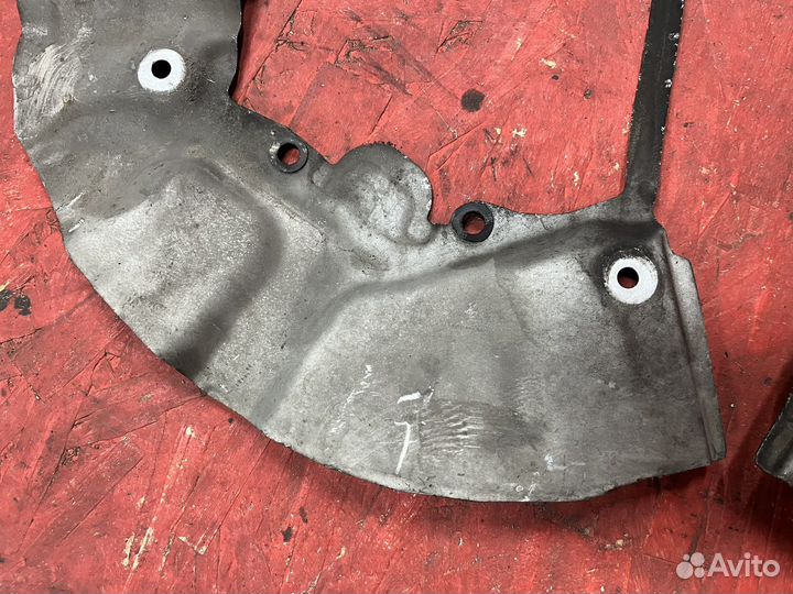 Кожух bmw e60 e63 пыльник бмв е60 е63