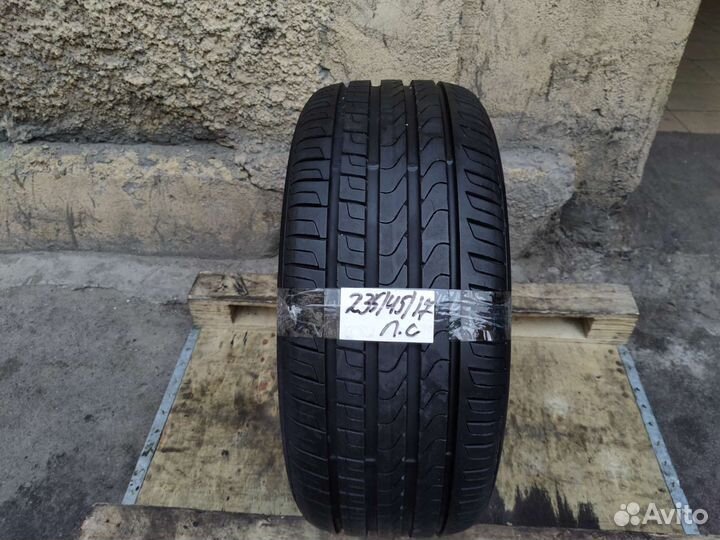 Pirelli Cinturato P7 235/45 R17 97W