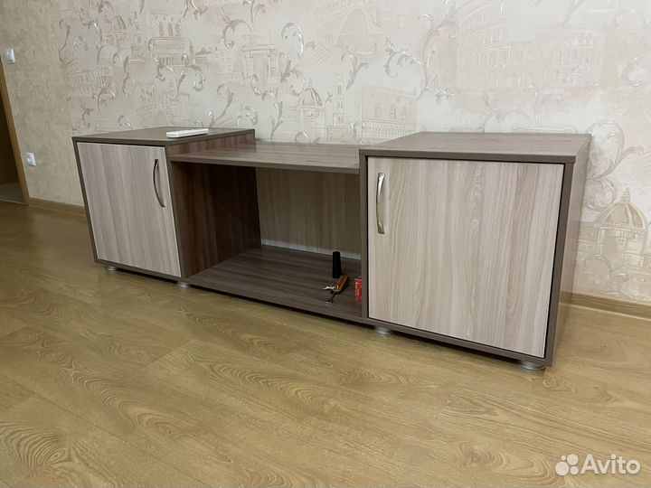 Мебель (тумба под телевизор)