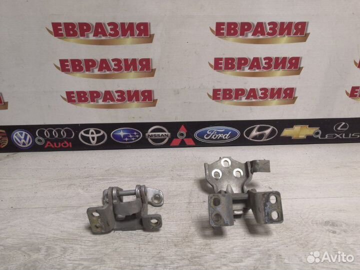 Петли двери багажника Suzuki Vitara TD52V J20Y