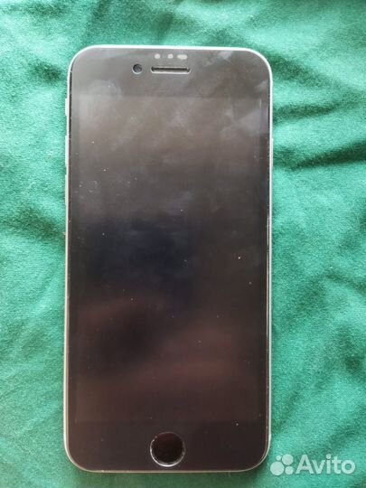 Телефон iPhone 6s