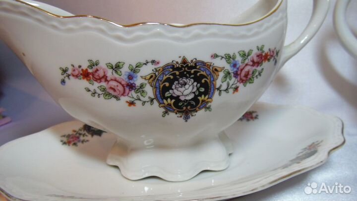 Антиквариат из Европы. Супница и соусник