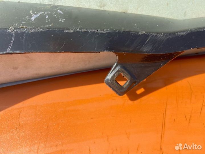 Накладка бампера передняя правая Lexus Rx 4 2015