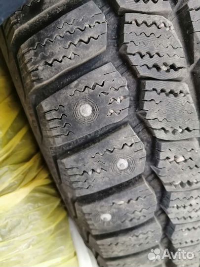 Viatti Brina Nordico V-522 215/55 R16