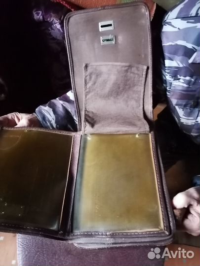 Планшет офицерский,натуральная кожа, крепкий,состо