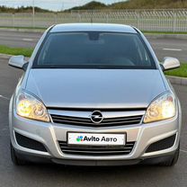 Opel Astra 1.6 MT, 2013, 171 080 км, с пробегом, цена 770 000 руб.