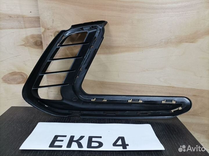 Окантовка птф левая Elantra 2016-2018