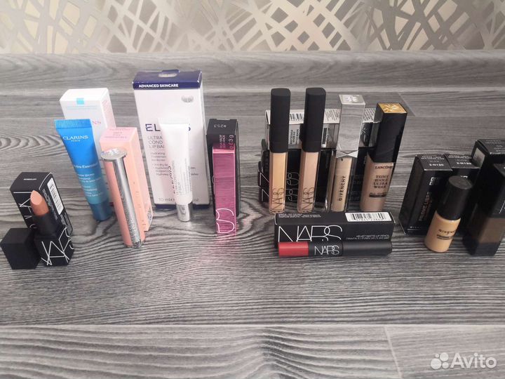 Консилеры, бальзамы, помада, карандаш