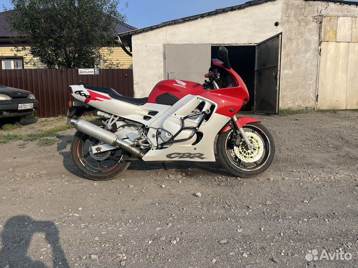 Xonda CBR 600 F