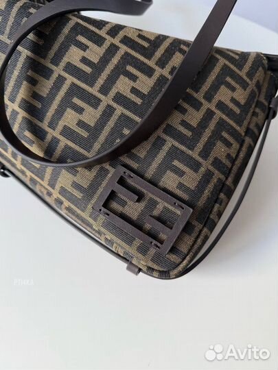 Сумка Fendi Simply Monogram