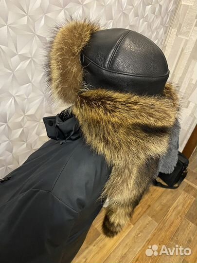 Шака меховая с хвостом енот