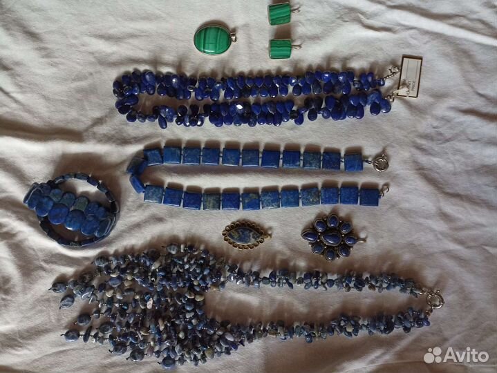 Украшения из малахита и лазурита