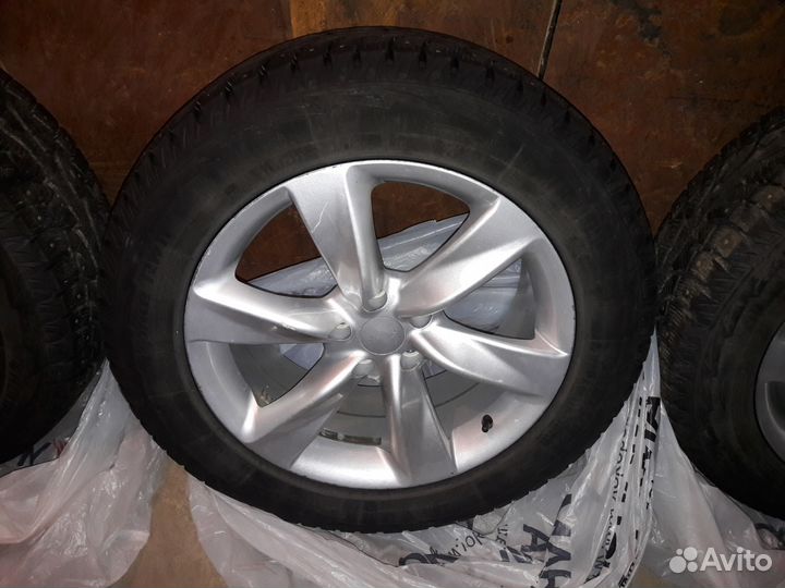 Колеса зимние шины Ford Explorer 5 Infinity