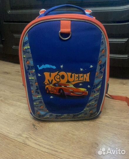 Школьный рюкзак