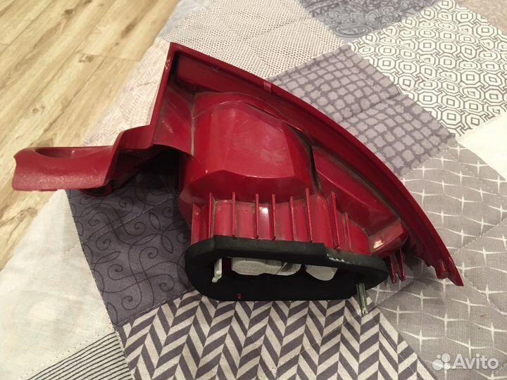 Фонари задние Seat Leon 2 диодные (галочки)