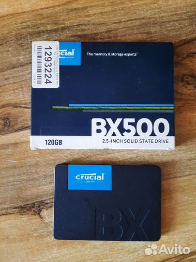 Ssd crucial mx500 120GB