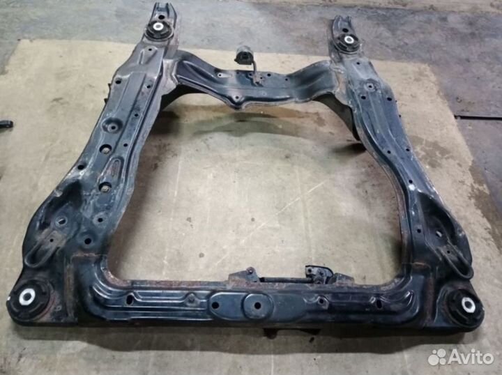 Подрамник передний Honda Accord 8 2008-2012