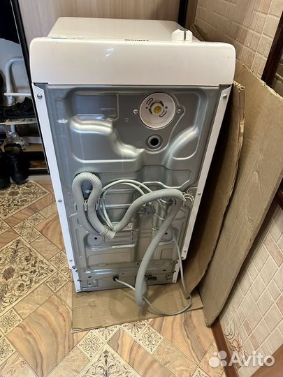 Стиральная машина с вертикальной загрузкой