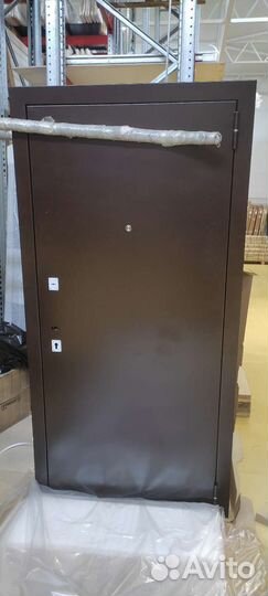 Дверь входная металлическая уличная