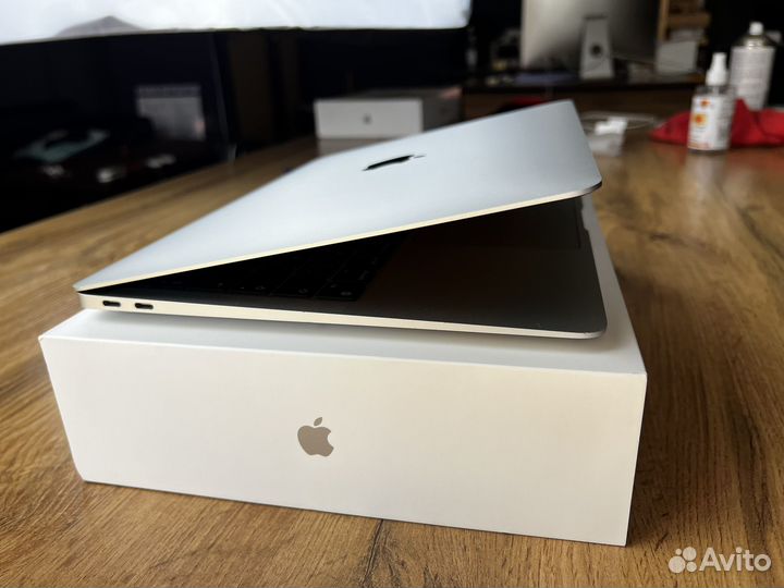 MacBook air m1 2020 ростест как новый